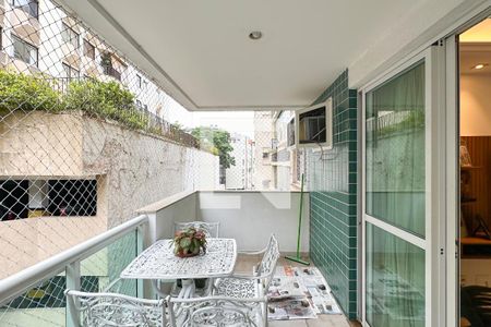 Sala de apartamento à venda com 2 quartos, 82m² em Gávea, Rio de Janeiro