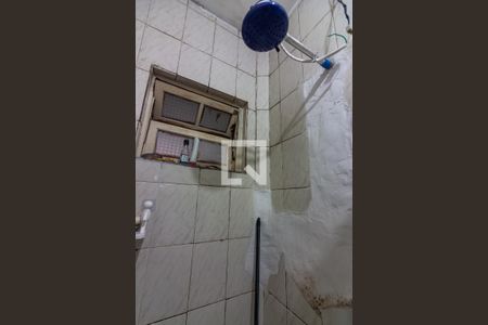 Banheiro de casa para alugar com 2 quartos, 40m² em Conceicao, Osasco