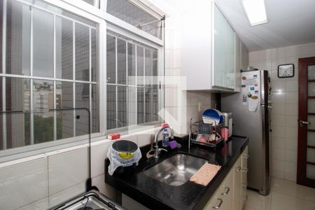 Cozinha de apartamento à venda com 3 quartos, 94m² em Silveira, Belo Horizonte