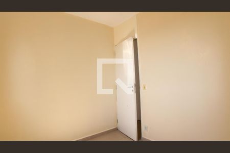 Quarto 1 de apartamento para alugar com 2 quartos, 50m² em Vila Graciosa, São Paulo