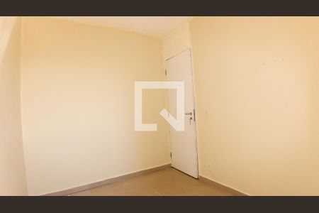 Quarto 2 de apartamento para alugar com 2 quartos, 50m² em Vila Graciosa, São Paulo