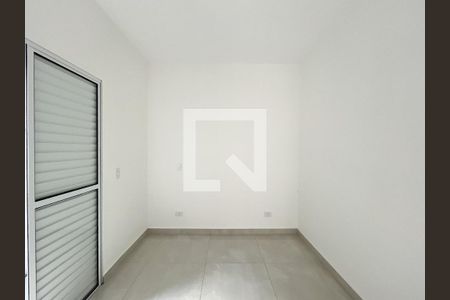 Quarto 2 de apartamento para alugar com 2 quartos, 39m² em Vila Mangalot, São Paulo