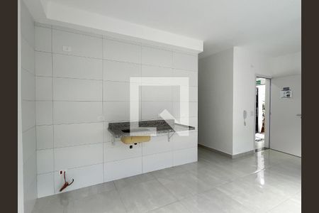 Sala/Cozinha de apartamento para alugar com 2 quartos, 39m² em Vila Mangalot, São Paulo