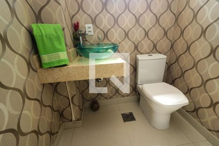 Lavabo de casa à venda com 4 quartos, 336m² em Guarujá, Porto Alegre