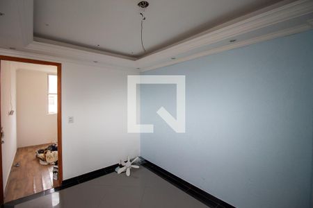 Sala de apartamento à venda com 3 quartos, 58m² em Conjunto Residencial José Bonifácio, São Paulo