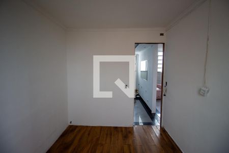 Quarto 1 de apartamento à venda com 3 quartos, 58m² em Conjunto Residencial José Bonifácio, São Paulo