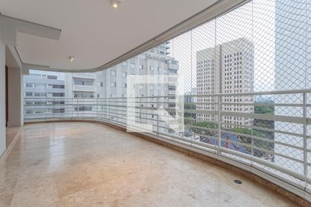 Varanda de apartamento à venda com 3 quartos, 274m² em Itaim Bibi, São Paulo