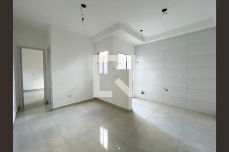 Sala/Cozinha de apartamento para alugar com 1 quarto, 42m² em Vila Mangalot, São Paulo