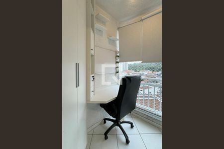 Sacada de apartamento para alugar com 2 quartos, 56m² em Jardim do Líbano, Barueri