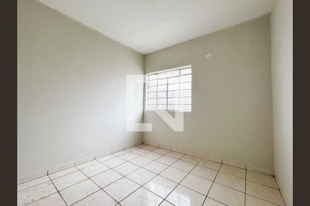 Quarto 2 de apartamento para alugar com 2 quartos, 70m² em Vila Haro, Sorocaba