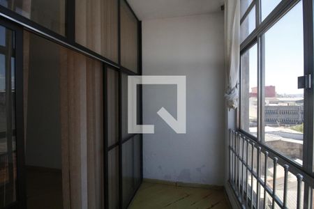 Sacada de apartamento à venda com 3 quartos, 130m² em Pari, São Paulo