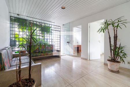 Sala de casa à venda com 1 quarto, 94m² em Pinheiros, São Paulo