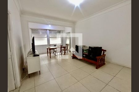 Sala  de apartamento para alugar com 3 quartos, 150m² em Copacabana, Rio de Janeiro