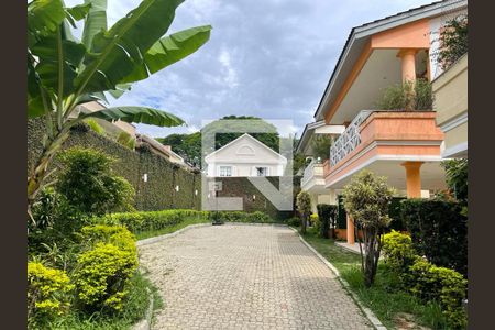 Casa à venda com 4 quartos, 366m² em Santo Amaro, São Paulo