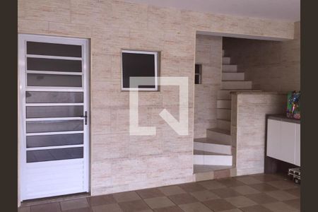 Casa à venda com 3 quartos, 180m² em Parque Continental II, Guarulhos