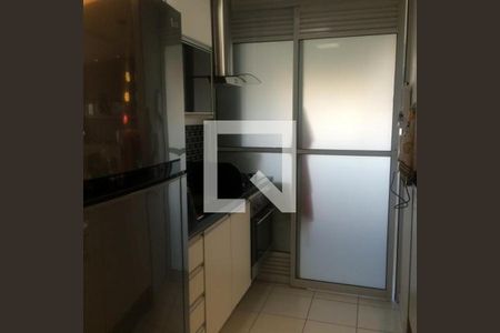 Apartamento à venda com 2 quartos, 56m² em Parque Reboucas, São Paulo