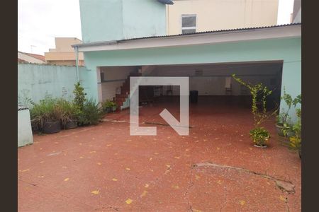 Casa à venda com 3 quartos, 263m² em Utinga, Santo André