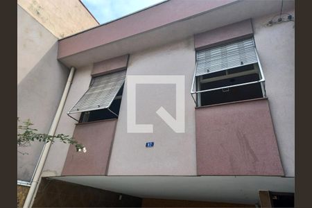 Casa à venda com 3 quartos, 100m² em Vila Pita, São Paulo