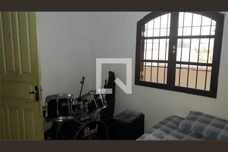 Casa à venda com 3 quartos, 164m² em Vila Quitauna, Osasco