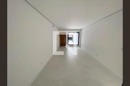 Casa à venda com 3 quartos, 100m² em Jardim Sabara, São Paulo