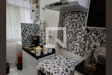 Apartamento à venda com 2 quartos, 49m² em Del Castilho, Rio de Janeiro