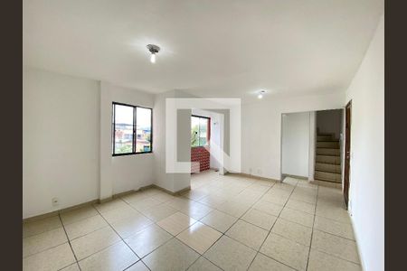 Sala de apartamento para alugar com 2 quartos, 61m² em Inhaúma, Rio de Janeiro