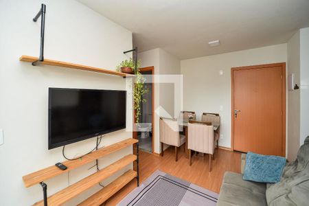 Sala de apartamento para alugar com 2 quartos, 50m² em Rubem Berta, Porto Alegre