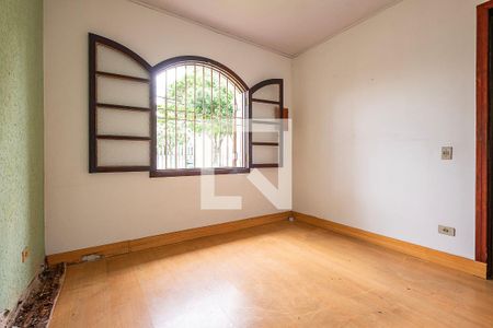 Quarto 2 de casa à venda com 3 quartos, 385m² em Vila Madalena, São Paulo