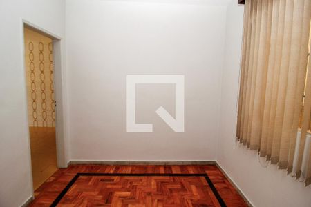 Sala de apartamento para alugar com 3 quartos, 90m² em Calafate, Belo Horizonte