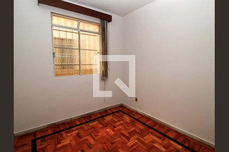 Sala de apartamento para alugar com 3 quartos, 90m² em Calafate, Belo Horizonte