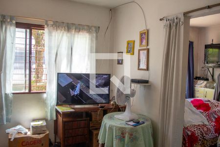 Sala de casa à venda com 5 quartos, 300m² em Partenon, Porto Alegre