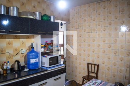 Cozinha de casa à venda com 5 quartos, 300m² em Partenon, Porto Alegre