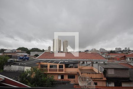 Vista do Quarto 1 de apartamento para alugar com 2 quartos, 37m² em Vila Nelson, São Paulo