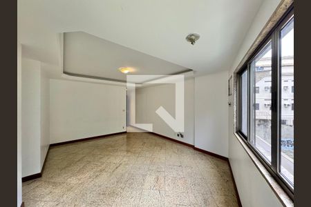 Sala de apartamento para alugar com 2 quartos, 110m² em Recreio dos Bandeirantes, Rio de Janeiro