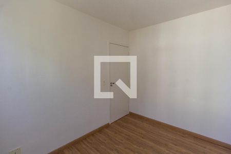 Quarto 2 de apartamento para alugar com 2 quartos, 45m² em Cohab B, Gravataí