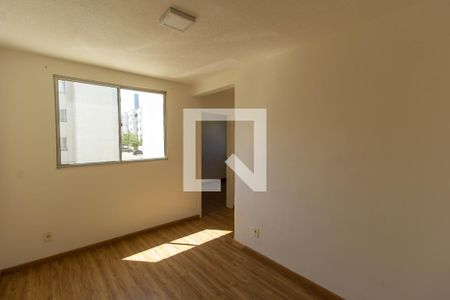 Sala de apartamento para alugar com 2 quartos, 45m² em Cohab B, Gravataí