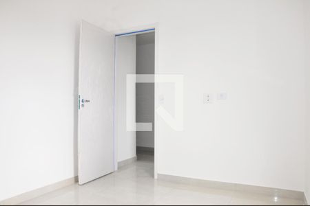 Quarto 1 de apartamento para alugar com 1 quarto, 30m² em Vila Mangalot, São Paulo