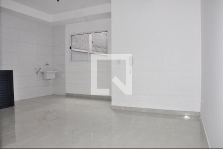 Sala/Cozinha de apartamento para alugar com 1 quarto, 30m² em Vila Mangalot, São Paulo