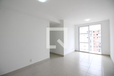 Sala de apartamento à venda com 2 quartos, 62m² em Anil, Rio de Janeiro