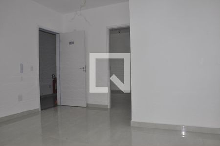 Sala/Cozinha de apartamento à venda com 1 quarto, 30m² em Vila Mangalot, São Paulo