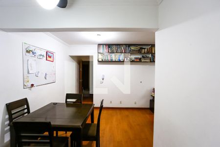 Sala  de apartamento à venda com 2 quartos, 54m² em Vila Pirajussara, São Paulo