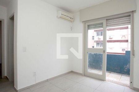 Quarto de kitnet/studio para alugar com 1 quarto, 30m² em Centro Histórico, Porto Alegre