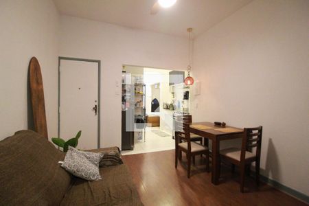 Sala de apartamento à venda com 1 quarto, 57m² em Copacabana, Rio de Janeiro