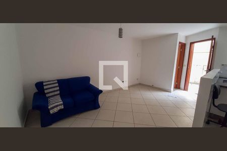 Sala de casa para alugar com 2 quartos, 75m² em Vila Yara, Osasco