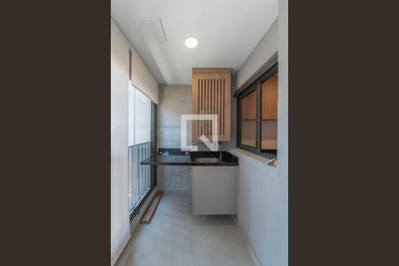 Varanda - Lavanderia de apartamento para alugar com 2 quartos, 70m² em Jardim das Acacias, São Paulo