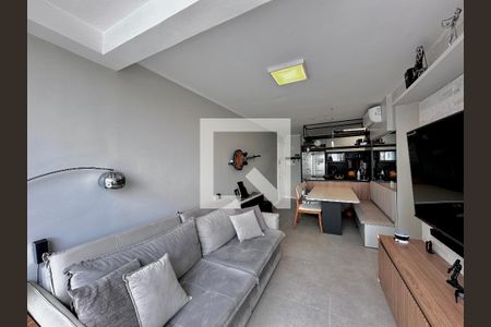 Sala  de apartamento à venda com 3 quartos, 71m² em Santo Amaro, São Paulo