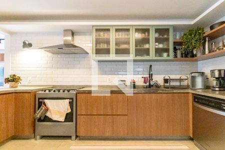 Cozinha de apartamento à venda com 2 quartos, 136m² em Itaim Bibi, São Paulo