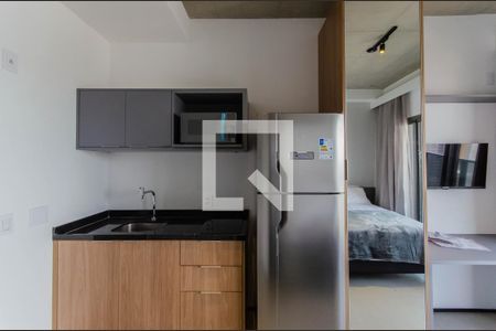 Cozinha de kitnet/studio para alugar com 1 quarto, 22m² em Paraíso, São Paulo