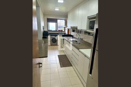 Cozinha de apartamento à venda com 3 quartos, 97m² em Jardim Lindóia, Porto Alegre