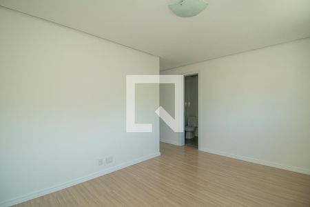 Quarto Suíte de apartamento para alugar com 2 quartos, 64m² em Vila Ipiranga, Porto Alegre